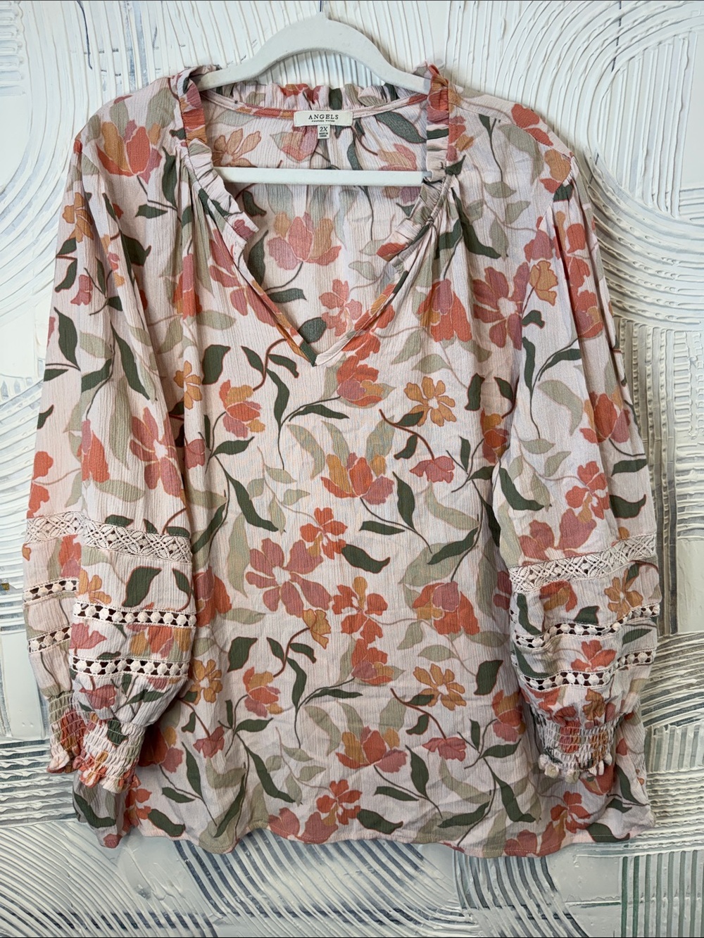 Angels Peach Floral V-Neck Peasant Blouse N0653